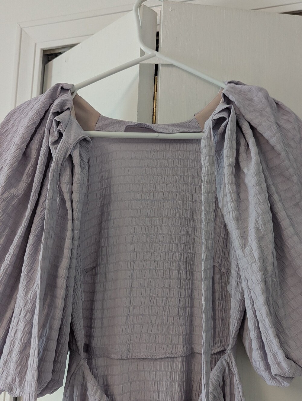 Asos Women's Lavender Puff-Sleeve Open Back Maxi Dress Size 2 VGUC! - Picture 4 of 6